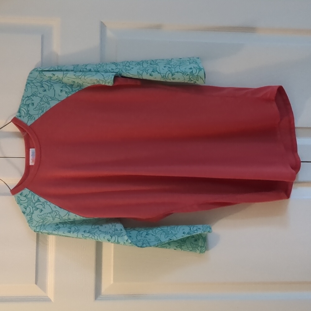 XS LuLaRoe Disney Flounder/Little Mermaid Randy
